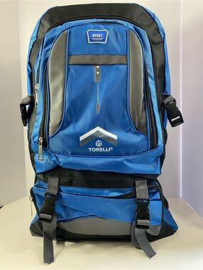 Torelli Blue Backpack 24" X 15" with 2 Outdoor Mats